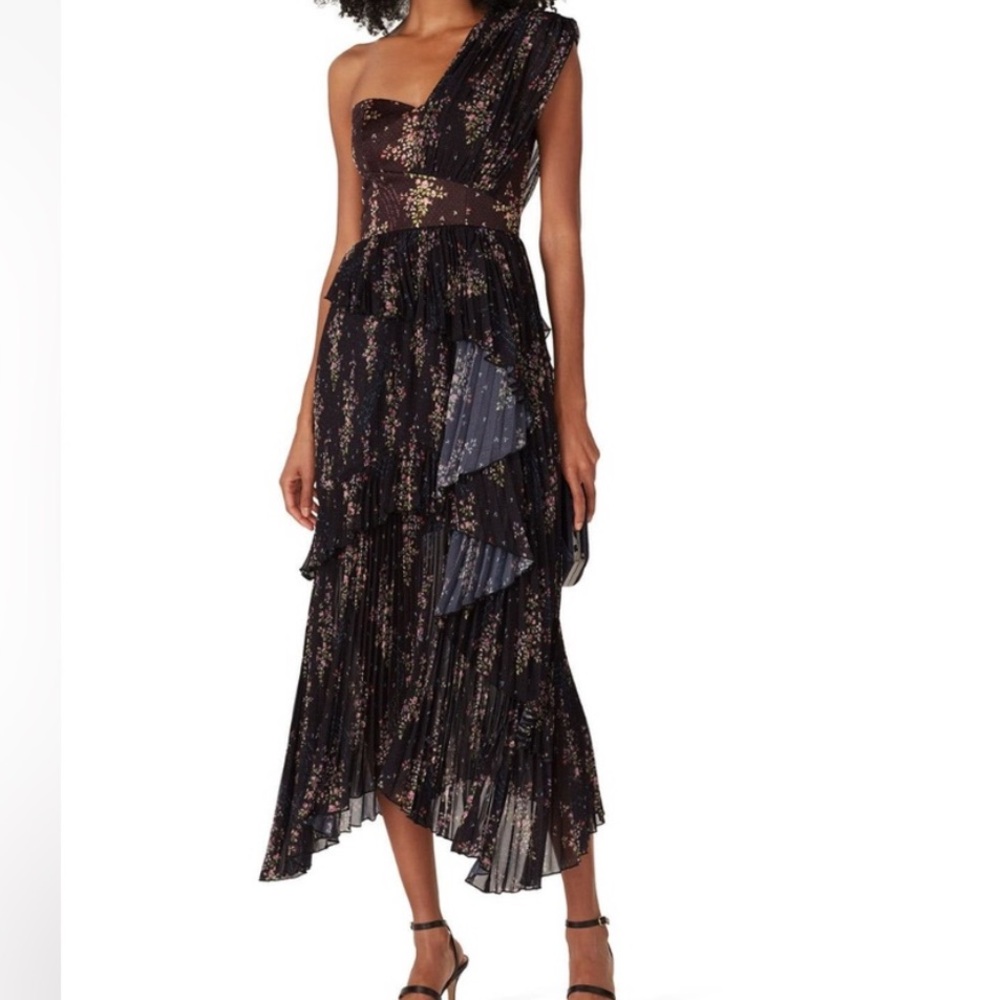 AMUR Black and Gold One-Shoulder Wedding Dress